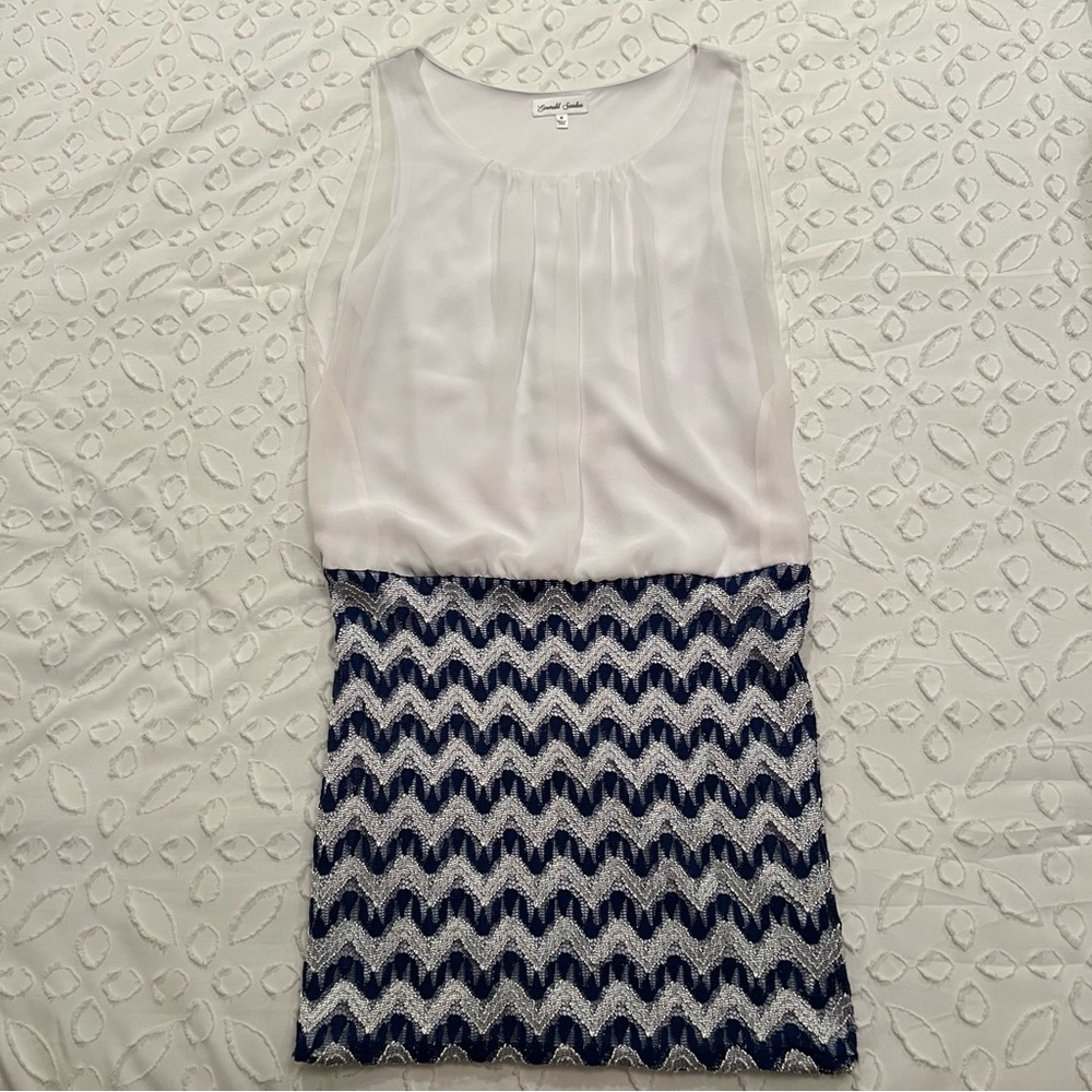 Emerald Sundae Blue and White Lined Chevron Dress